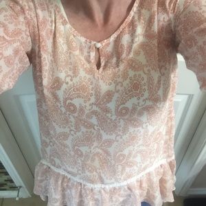 WHITE & PINK RUFFLE HEM AND SLEEVE TOP